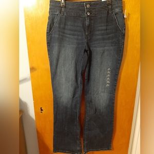 New Maurices Jeans